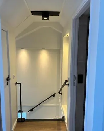 Casa Del Cisne 3 *
