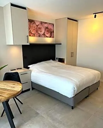 Casa Del Cisne 3 Aparthotel